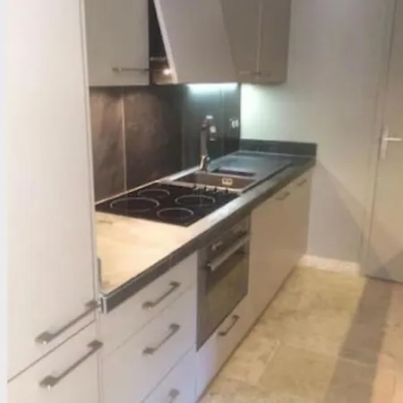 Agreable Maison Avec Sa Piscine Privee Villa *