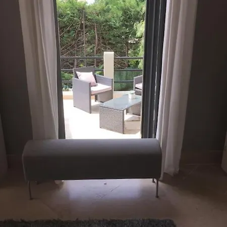 Agreable Maison Avec Sa Piscine Privee *