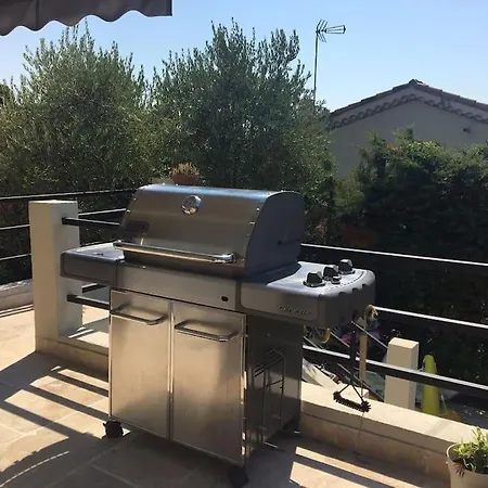Villa Agreable Maison Avec Sa Piscine Privee *