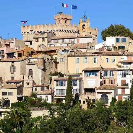 Agreable Maison Avec Sa Piscine Privee Villa *